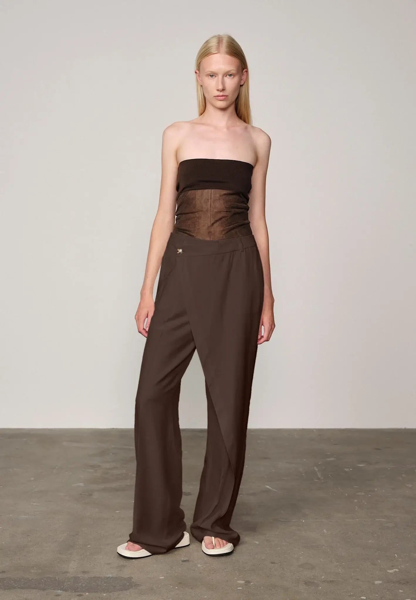 Alina Midt Waist Pants - Java Brown