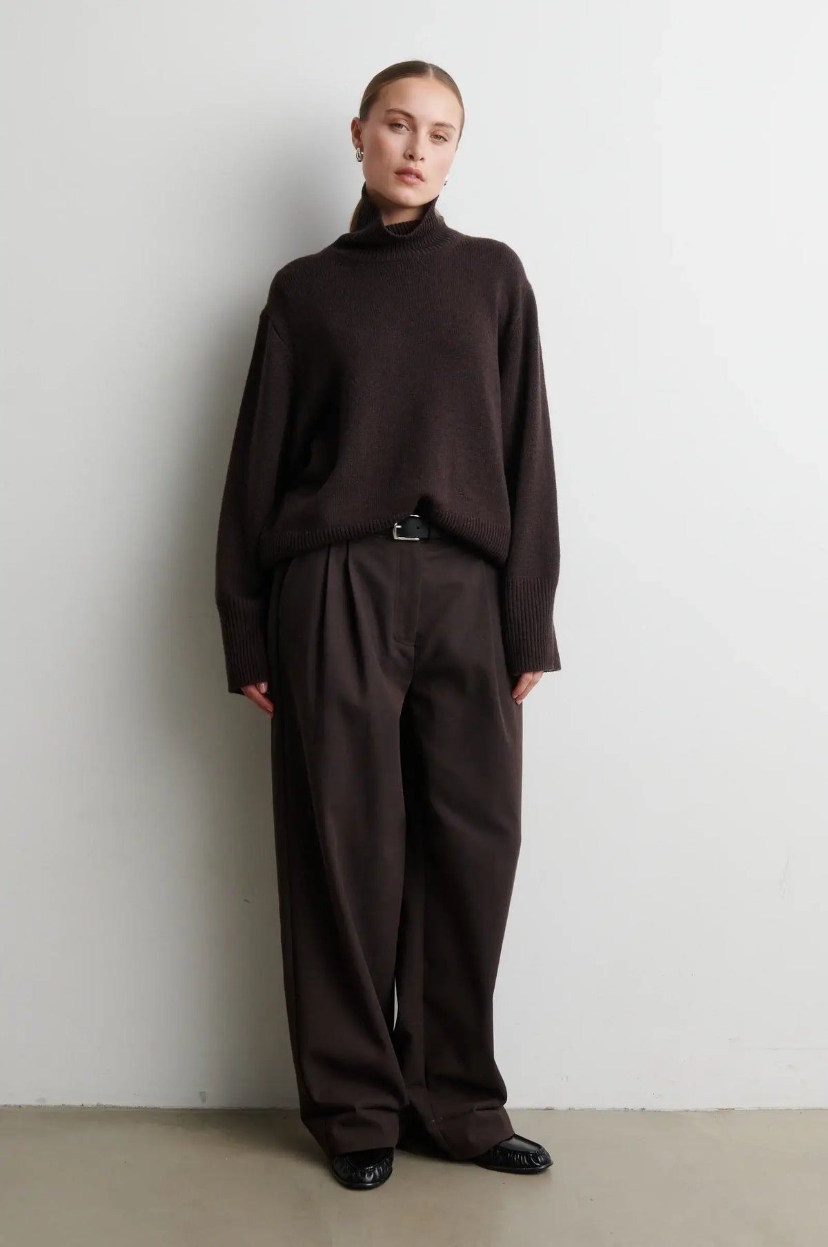 Alpha Knit Rollkragenpullover – Dunkelbraun Melange