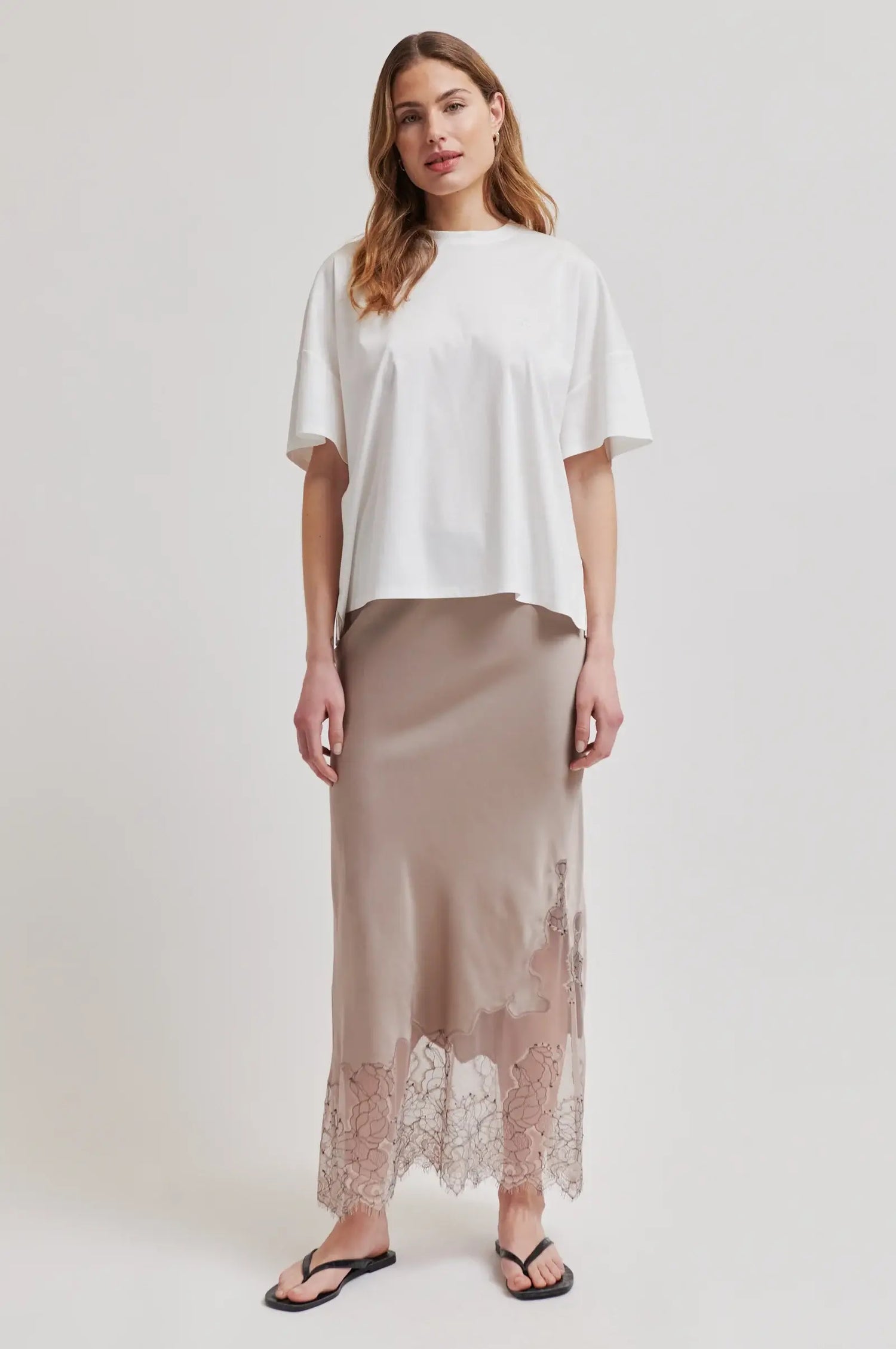 Wila Skirt - Plaza Taupe