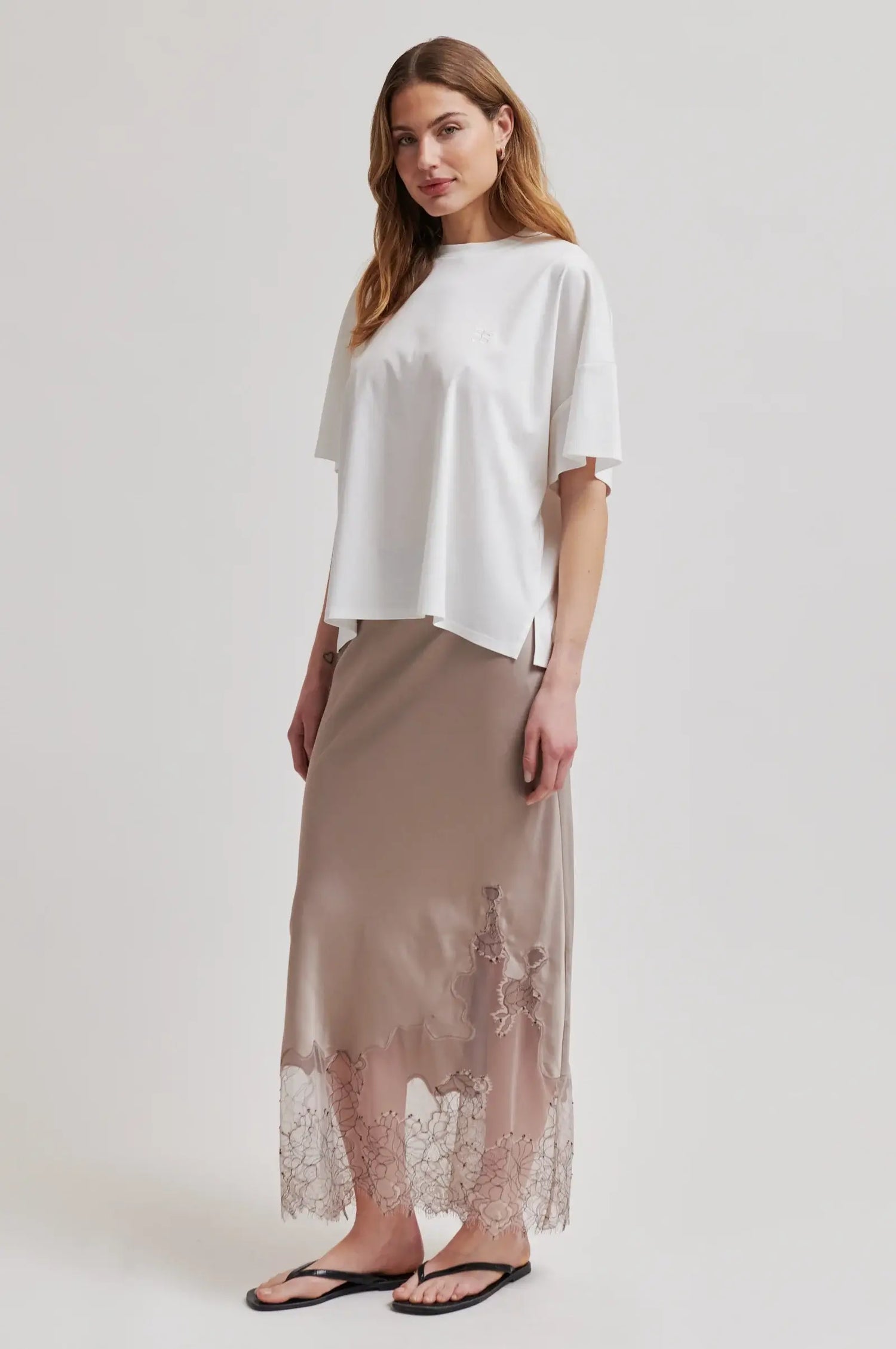 Wila Skirt - Plaza Taupe