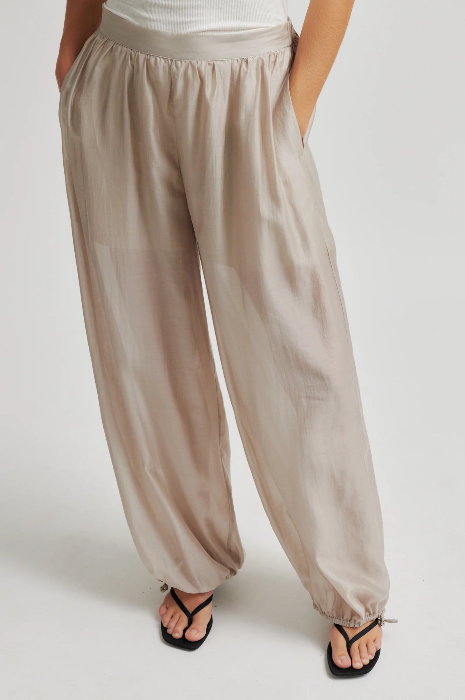 Hidie Trousers - Plaza Taupe
