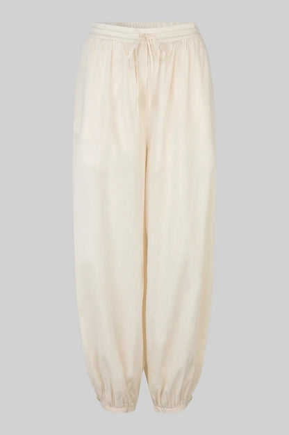 Avida Trousers - Eggnog