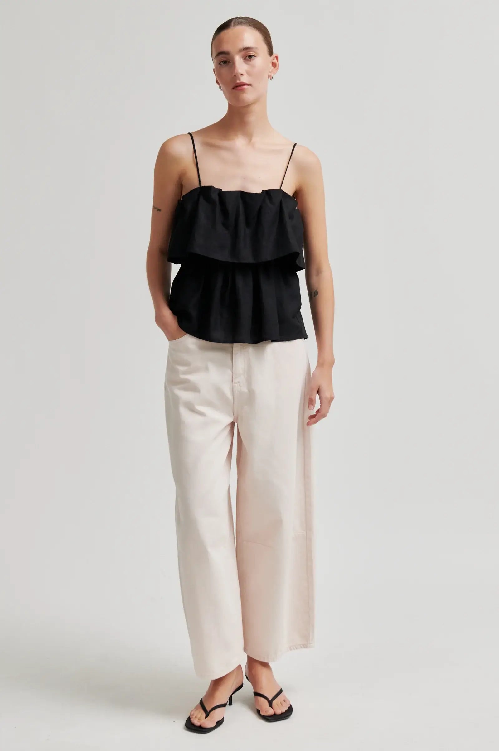 Aie Top - Black