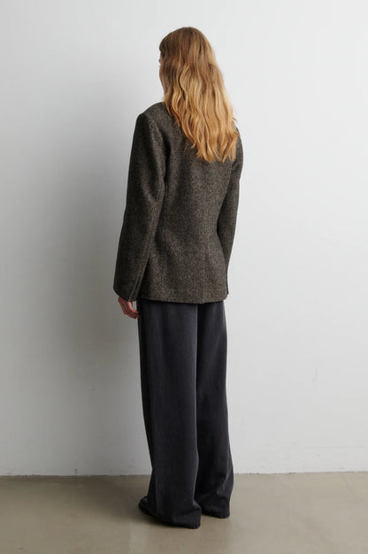 Emi New Fitted Blazer - Demitasse