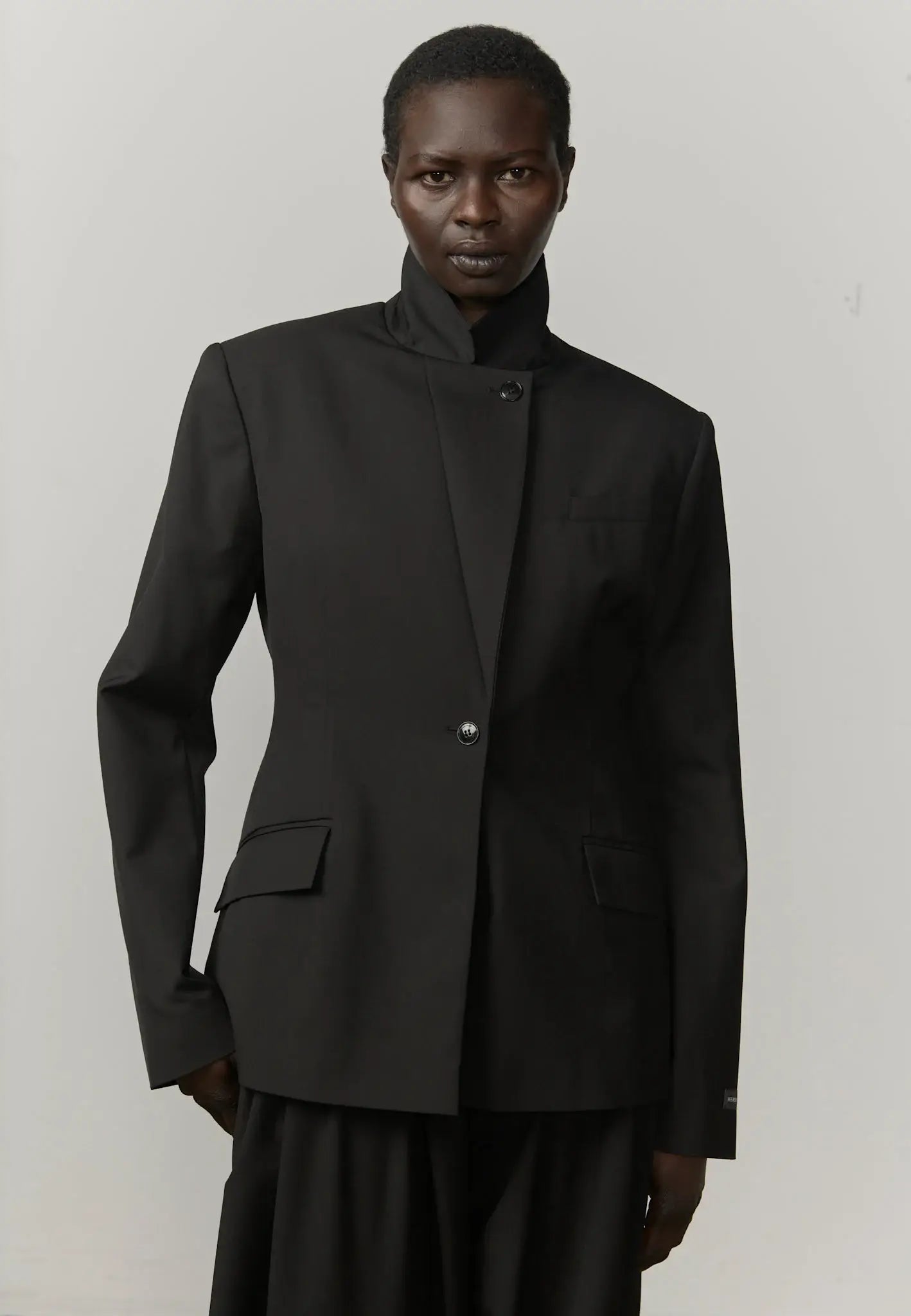 Shelia Taillierter Blazer - Schwarz