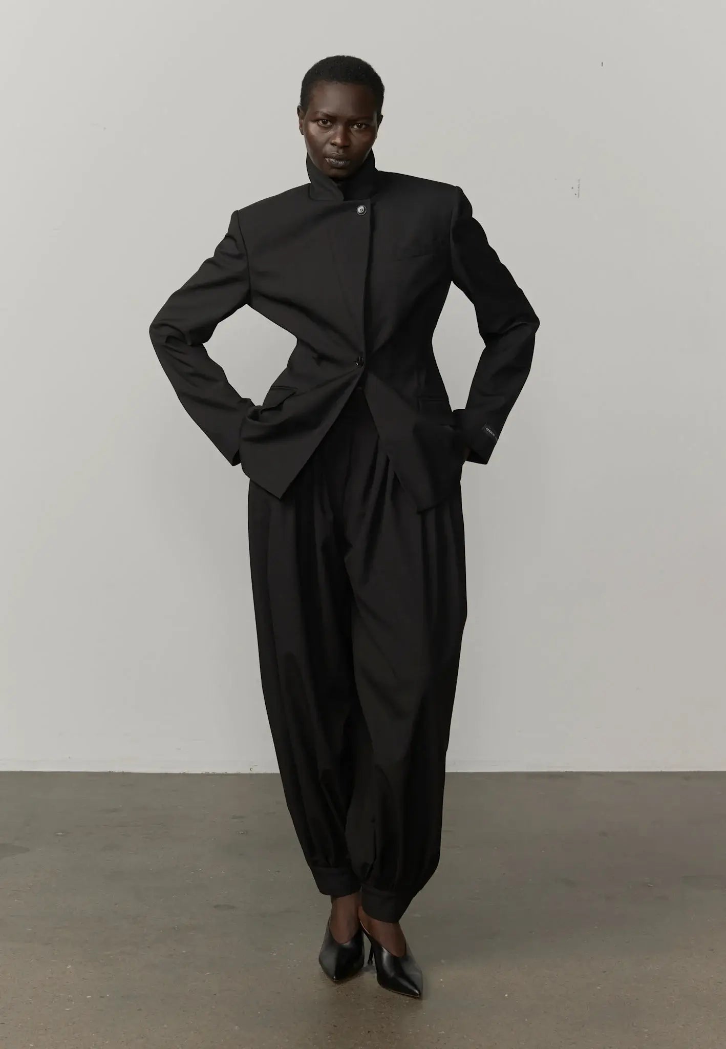 Shelia Taillierter Blazer - Schwarz