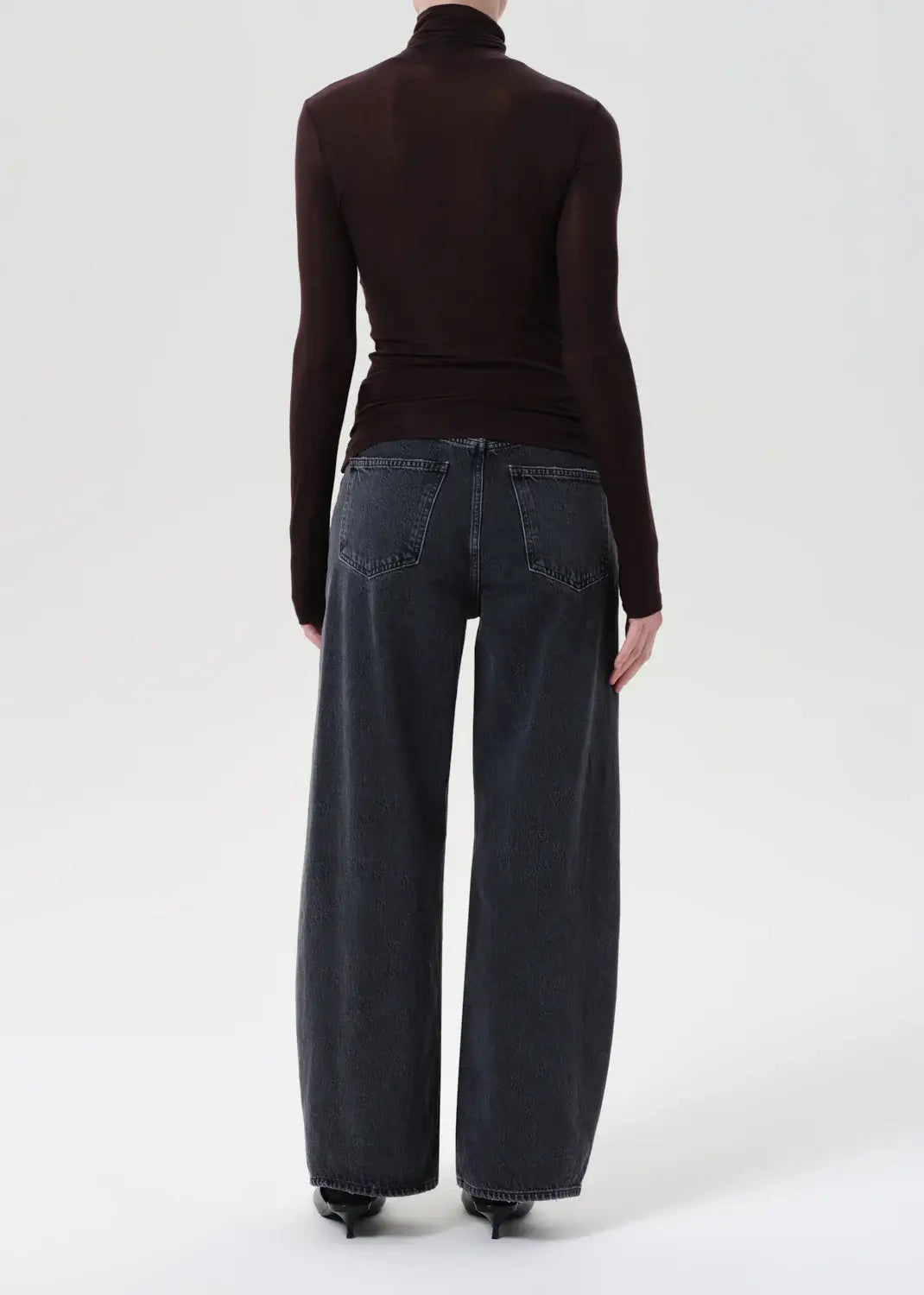 Low Curve Jean - Symbolic