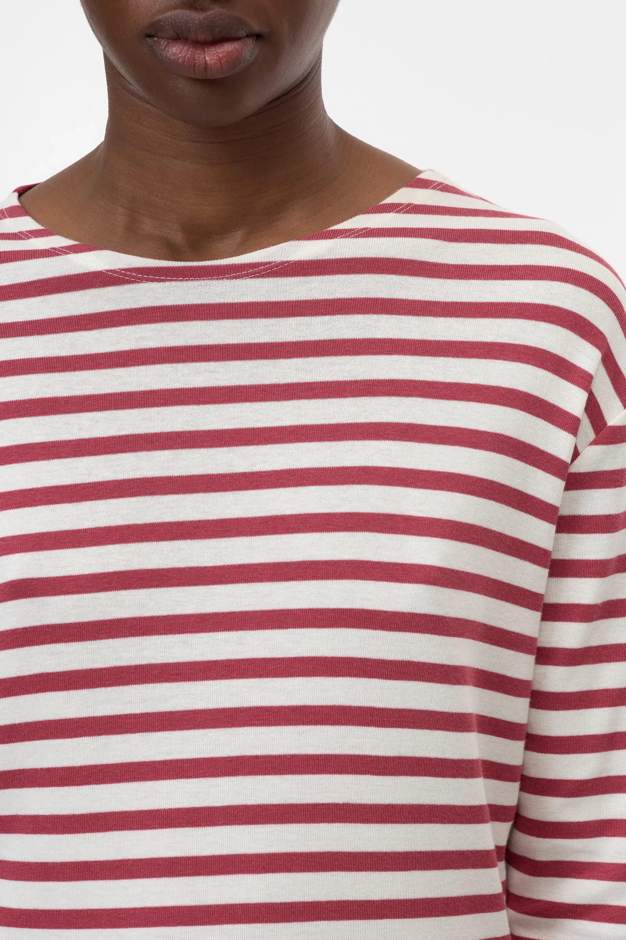 Basic Longsleeve - Cherry Red