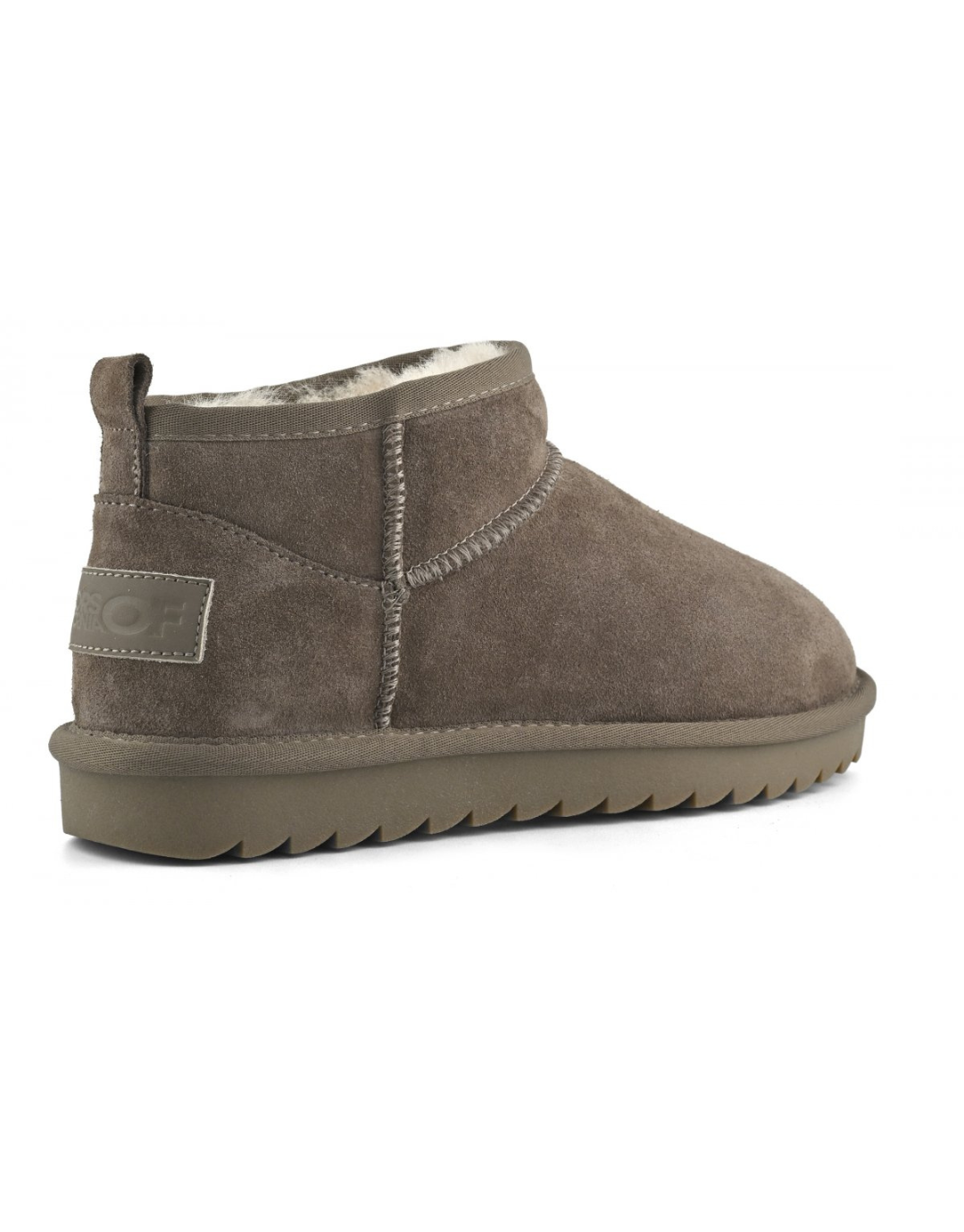 Short Sheepskin Boot in Suede - Malva