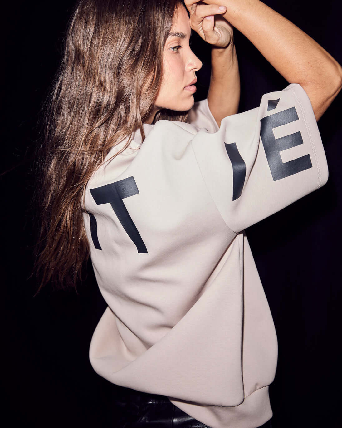 Maxi Split SS Logo Sweat - Beige