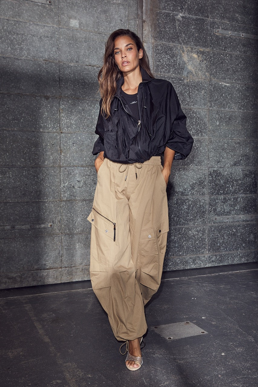 Air Zip Pant - Walnut