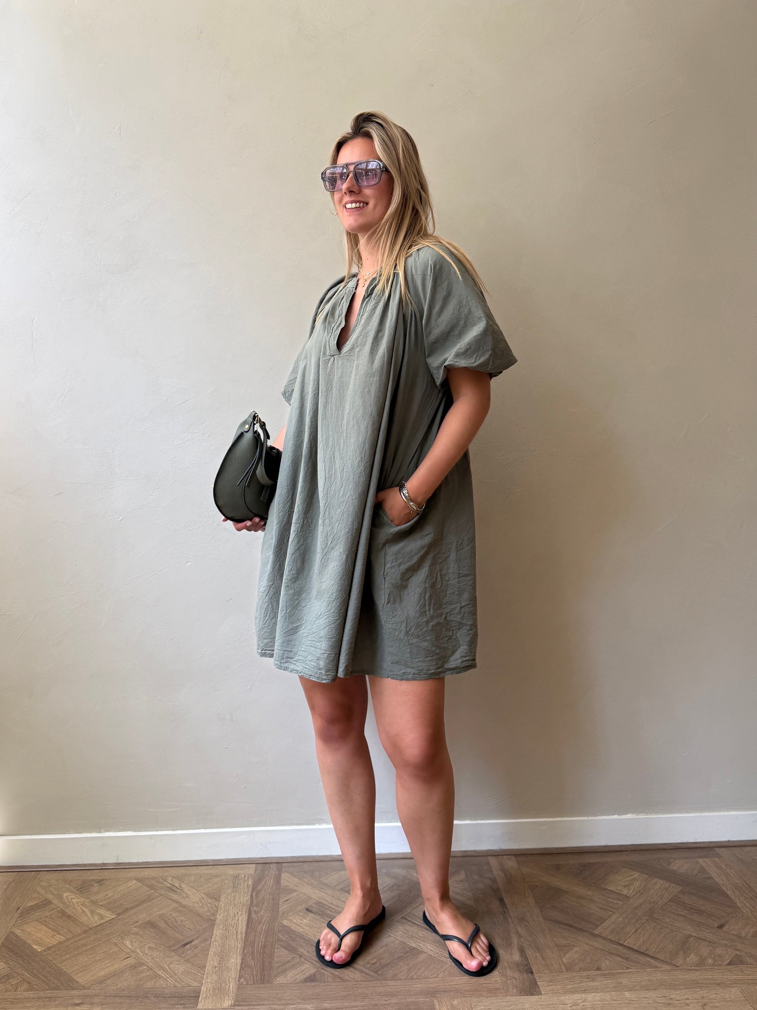 Short Summer Dress - Sage green