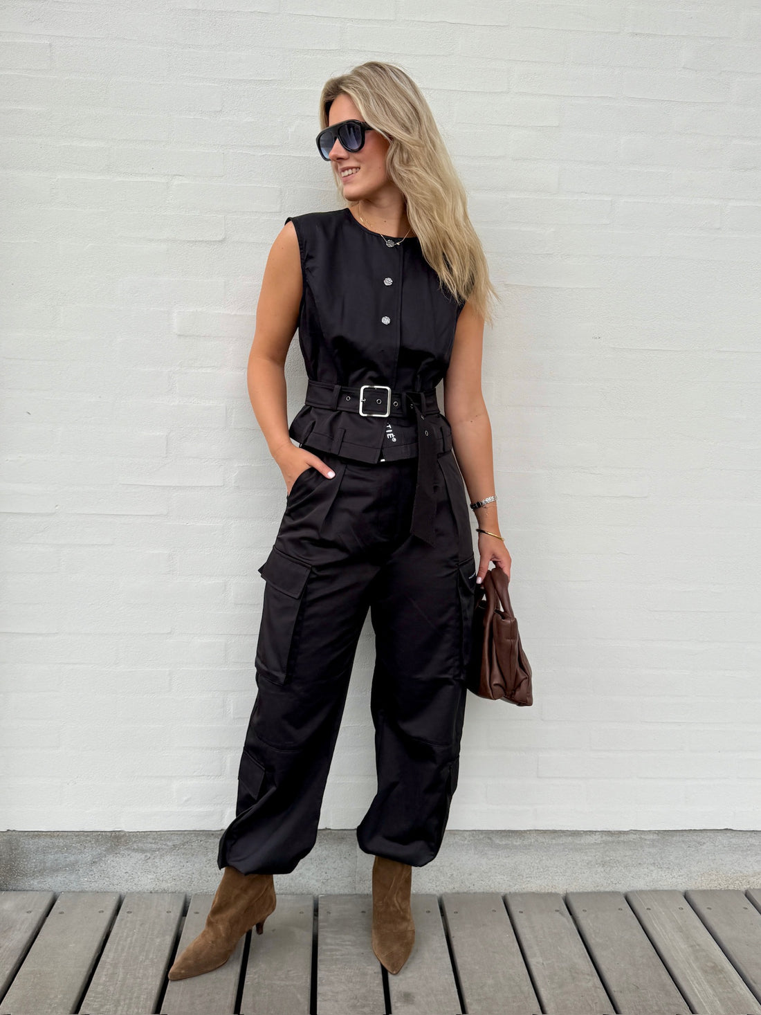 Rabi Belt Vest - Black