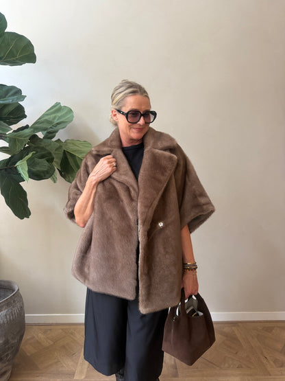 Elin Faux Mink Cape – Dark Clay