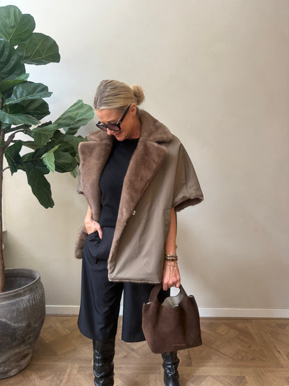 Elin Faux Mink Cape – Dark Clay