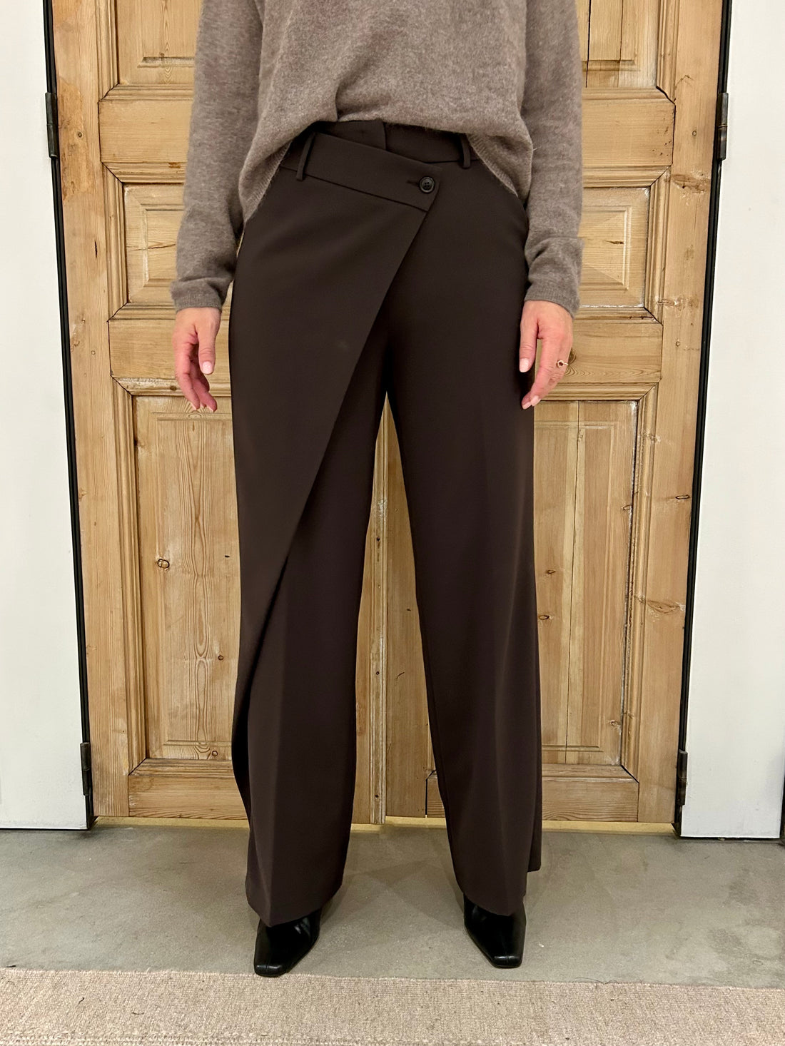 Anais Wrap Front - Dark ebony