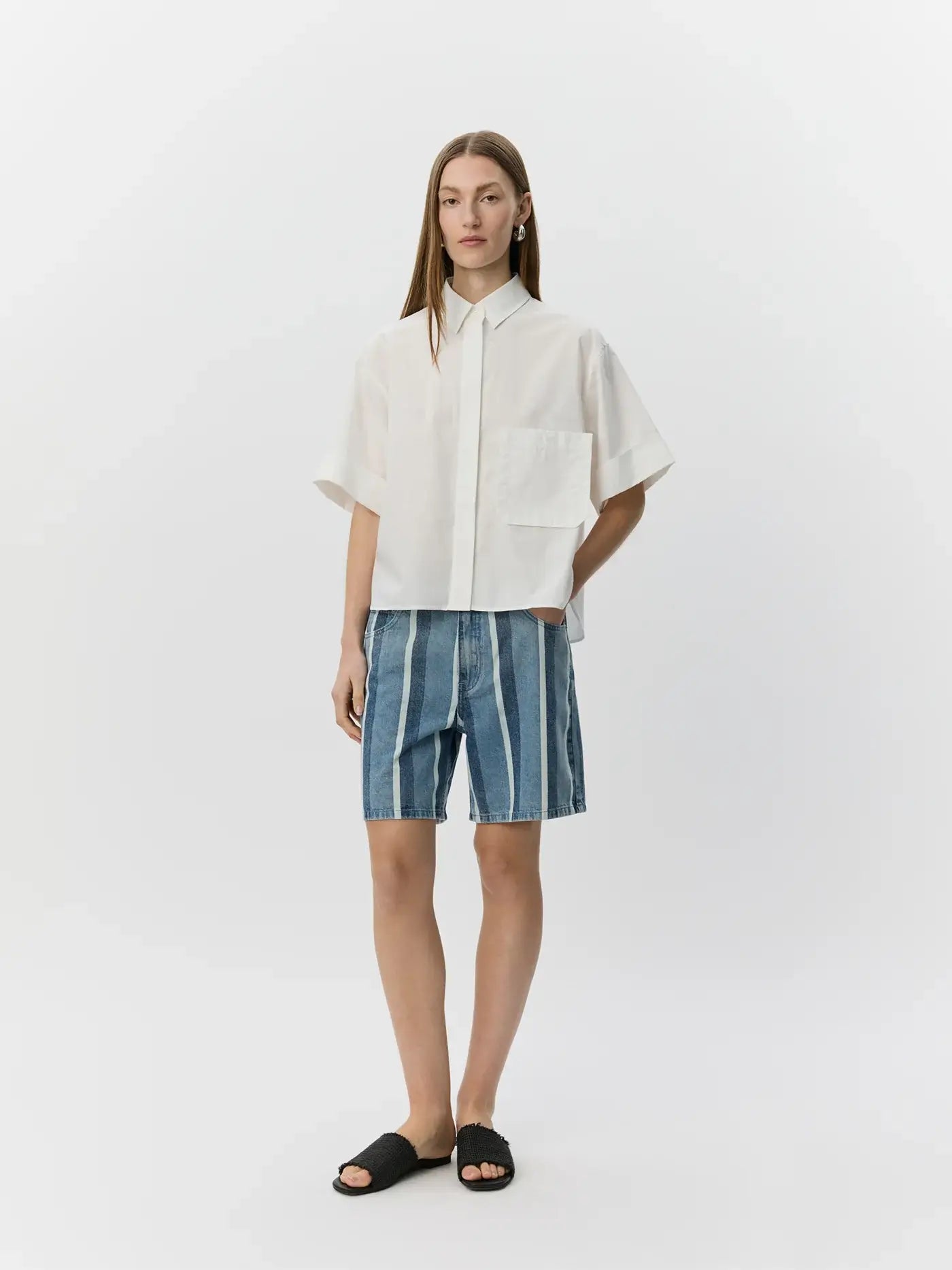 LeanaSW Short Sleeve Shirt - White Alyssum
