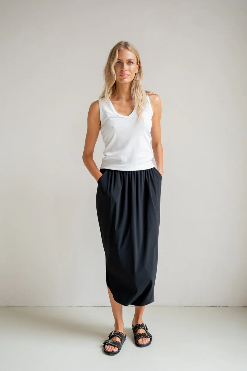 S26F1818 - White
