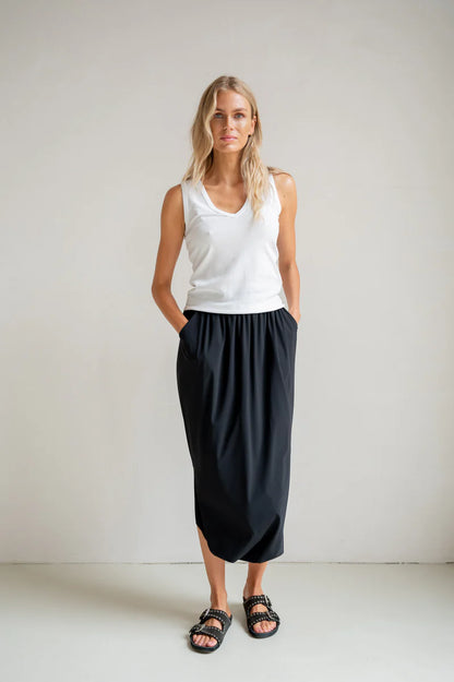 S26F1818 - White