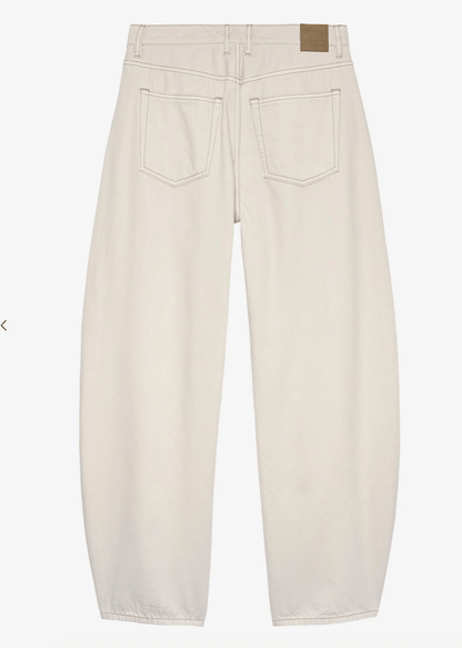 Cropped Barrel Fit Jeans - Cream