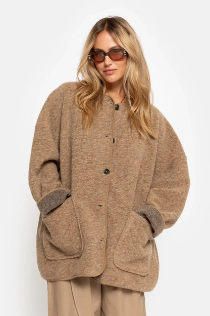 Hannah - Camel