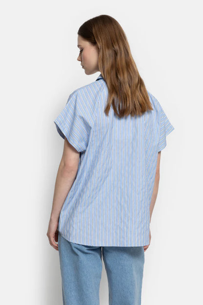 Narcissist Sleeveless Shirt - White Blue Black