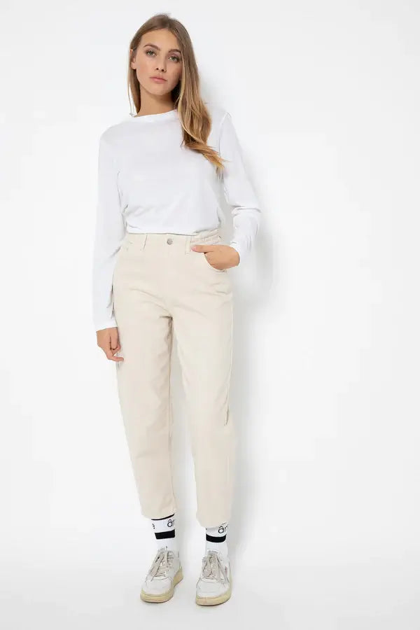 Cosy Crew Neck T-Shirt With Long Sleeves White