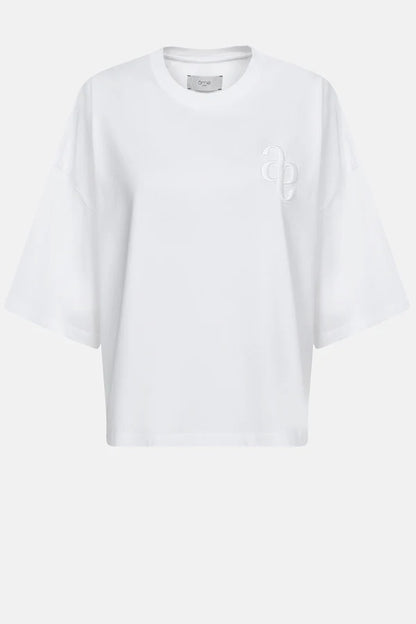 Eloise-A Boxy T-shirt with Avar - White