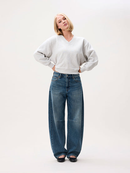 Bold Barrel Fit Jeans - Medium Blue