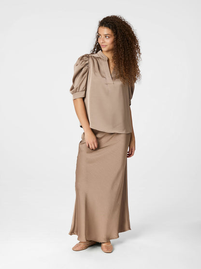 Roella Heavy Sateen Blouse - Dark Taupe