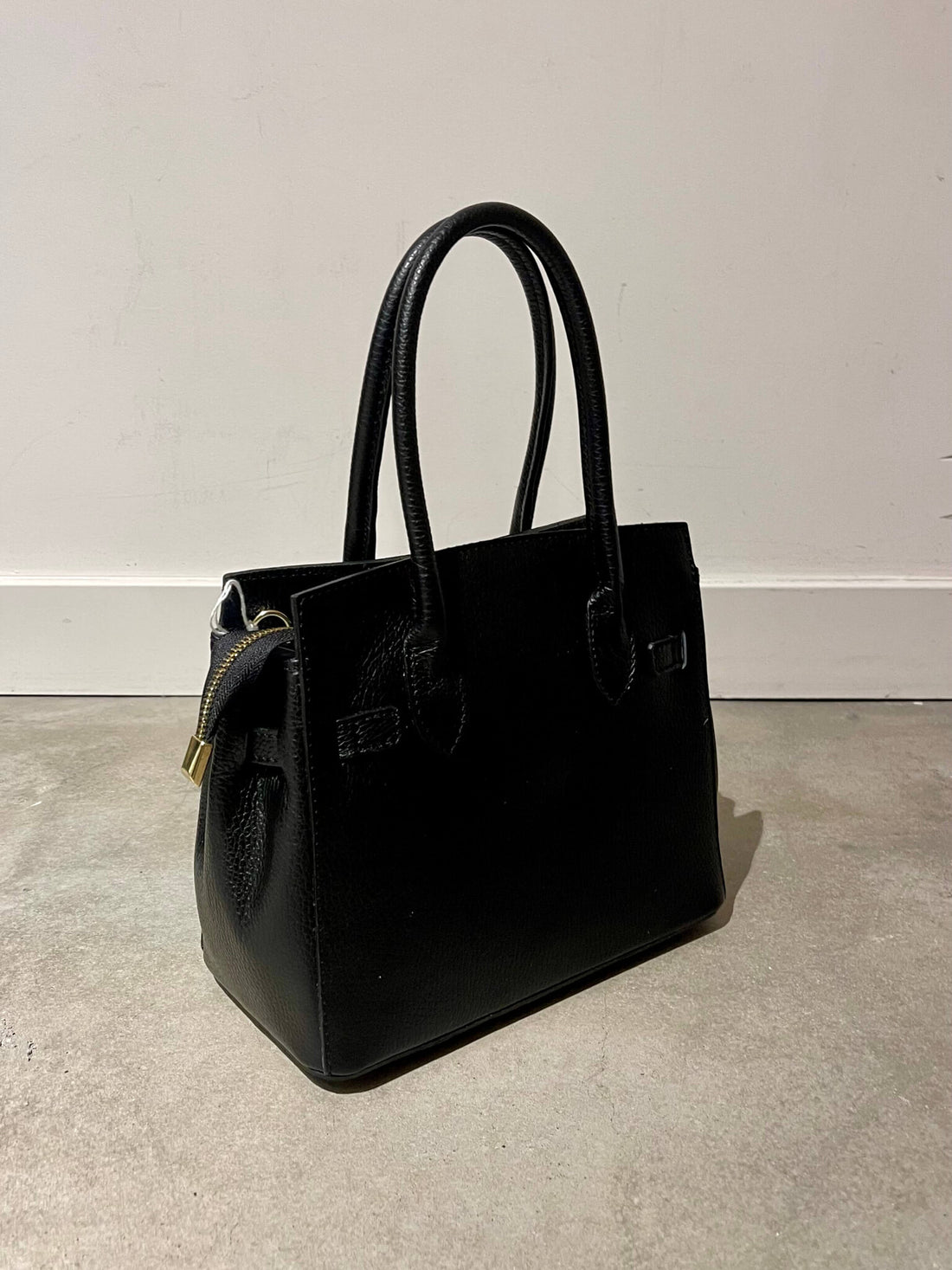Small Leather Bag - Black