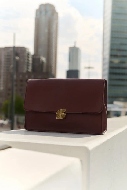 violet bag - wine