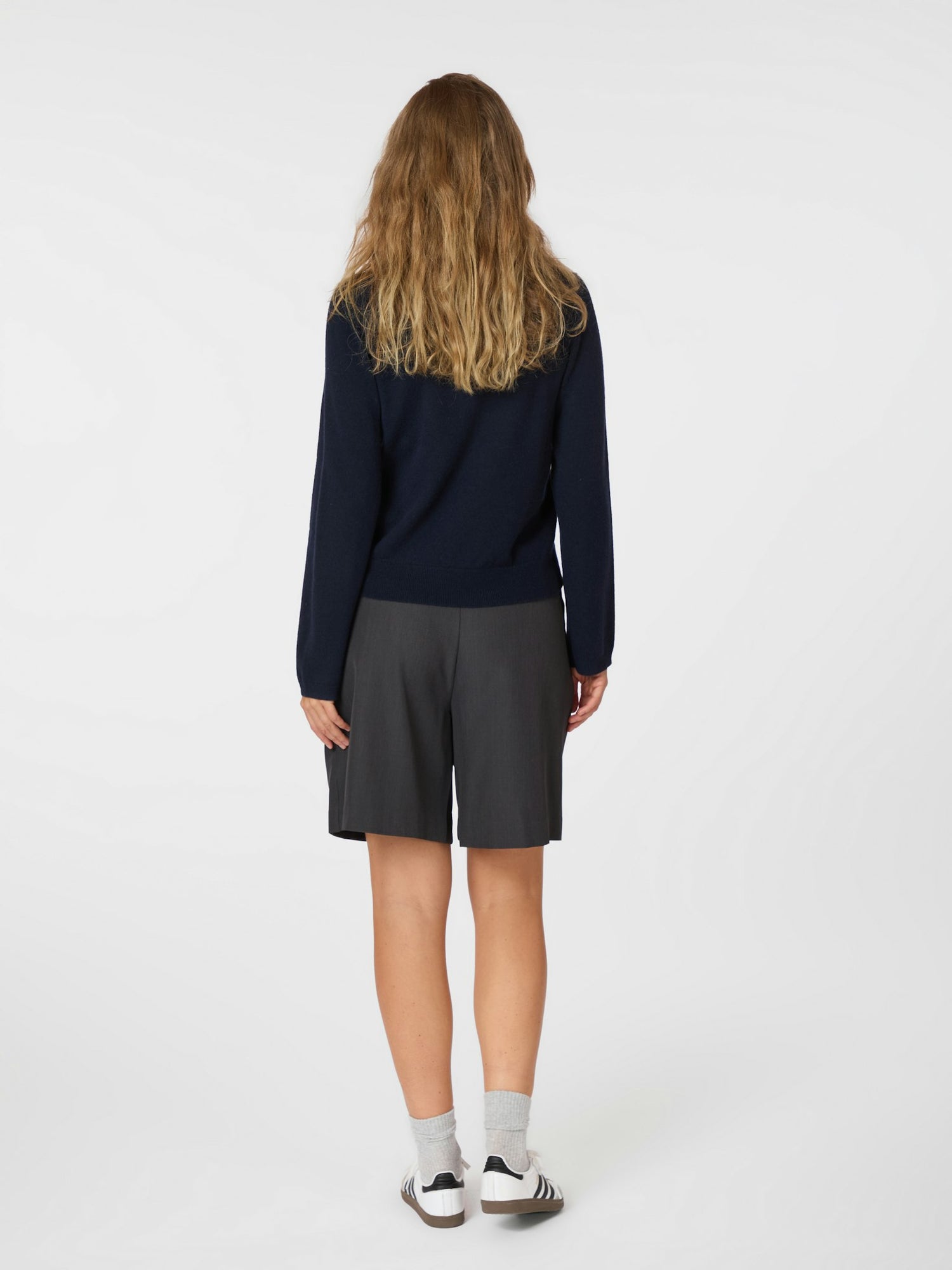 Nika Structure Shorts - Dark Grey