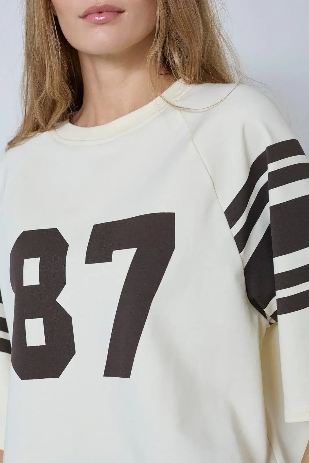 ElyCC 87 Tee Sweat - Bone/Brown