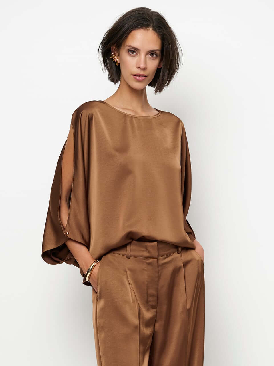 Risette Flowing  Satin Top - Mocha Mouse
