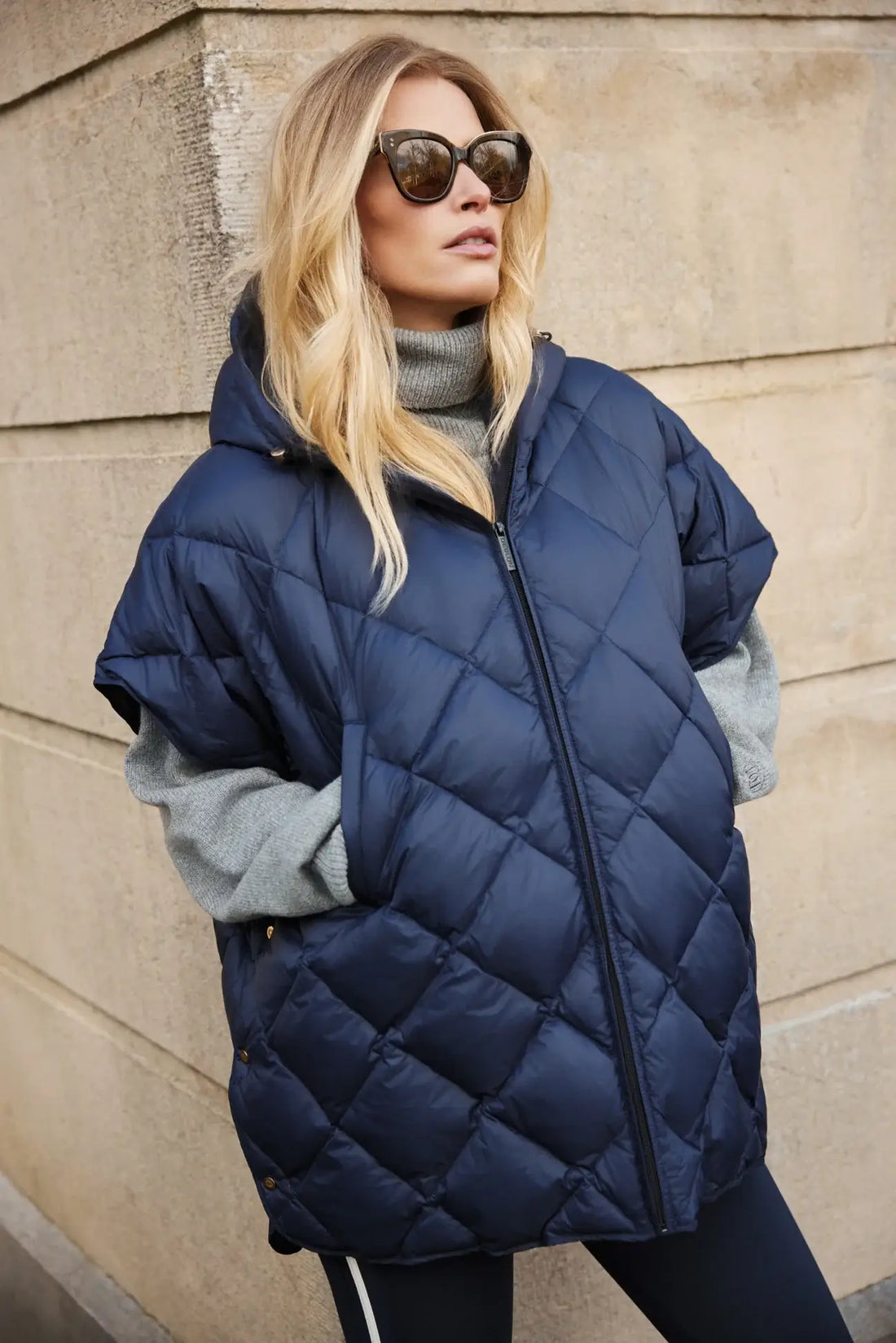 Carice Cape - Navy