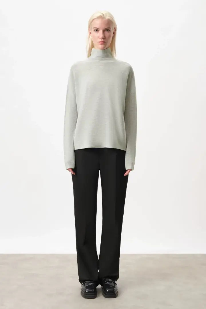 Liora - Grey 6602