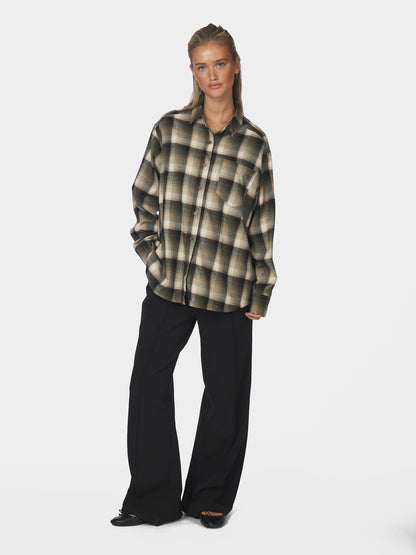 PRE-ORDER Dalma Flannel Check Shirt - Army | LEVERING EIND OKT / BEGIN NOV