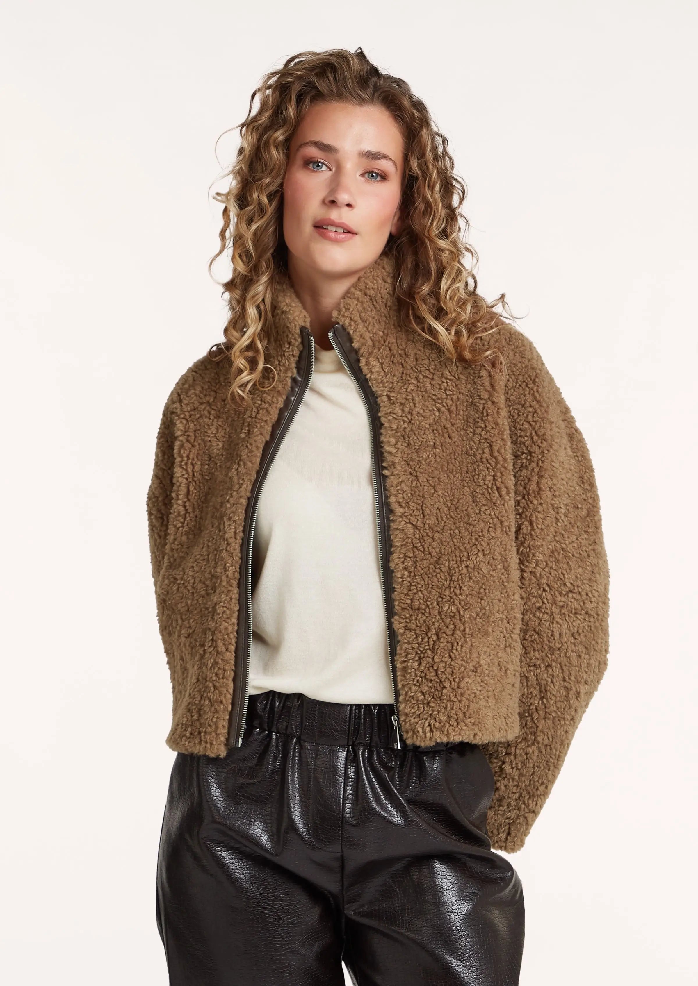 Gaia Jacket - Coffee Bean