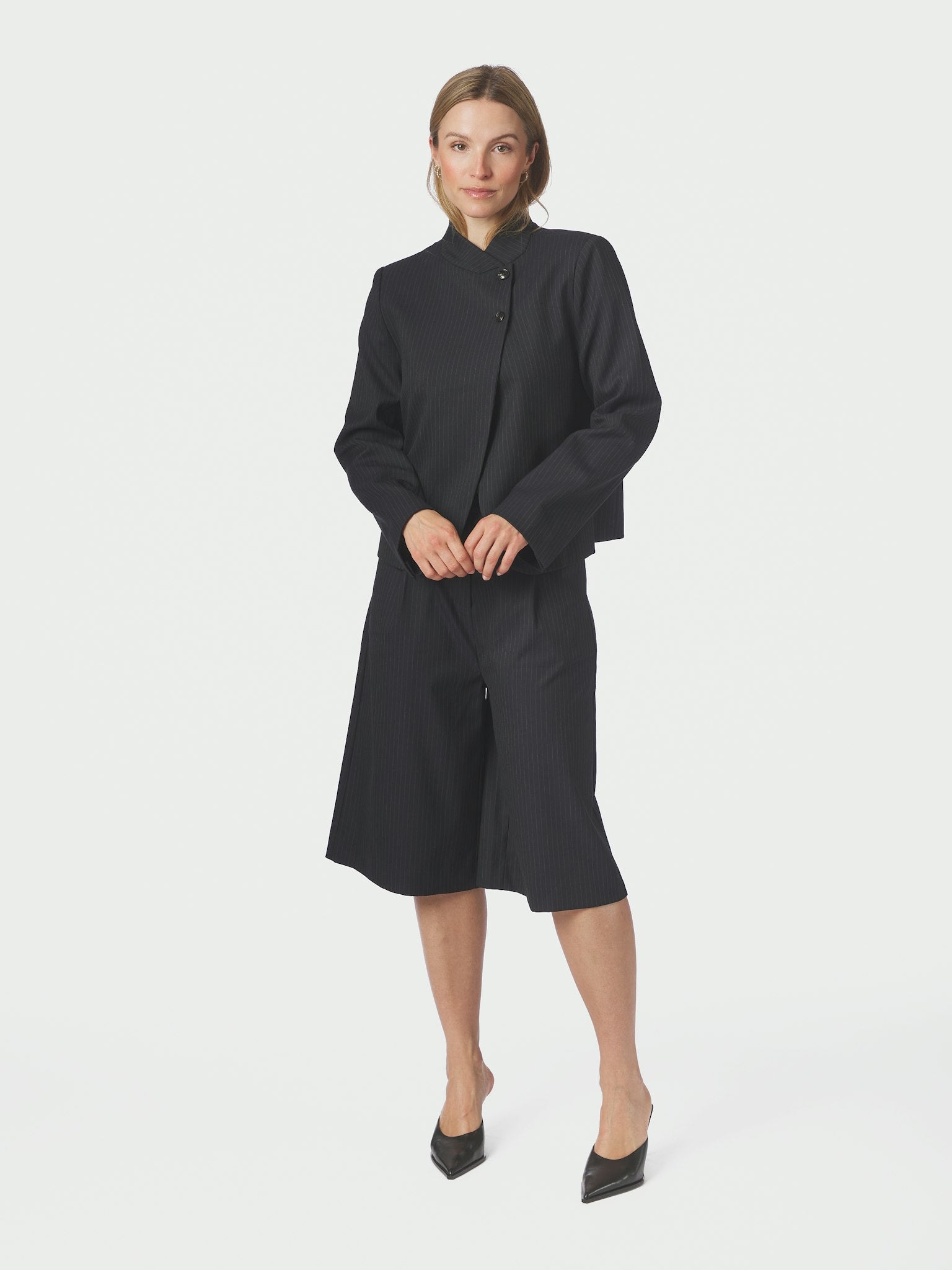 Rima Slim Pinstripe Shorts - Dark Navy