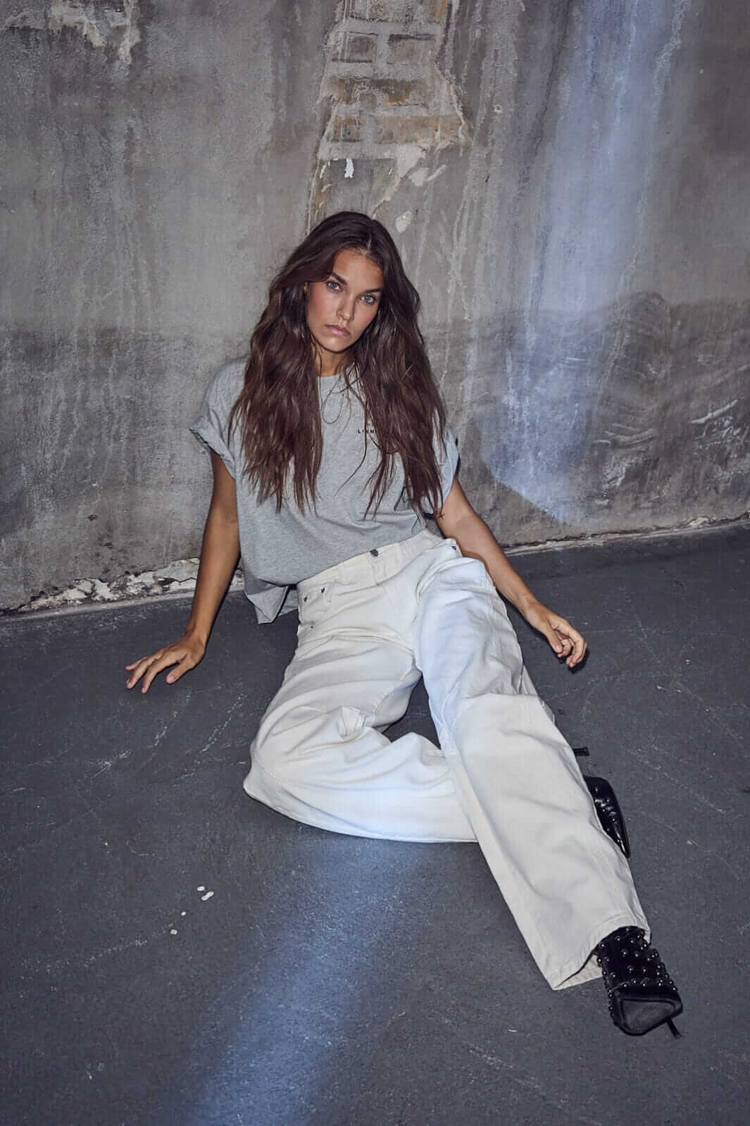 Drew Barrel Panel Jeans - White