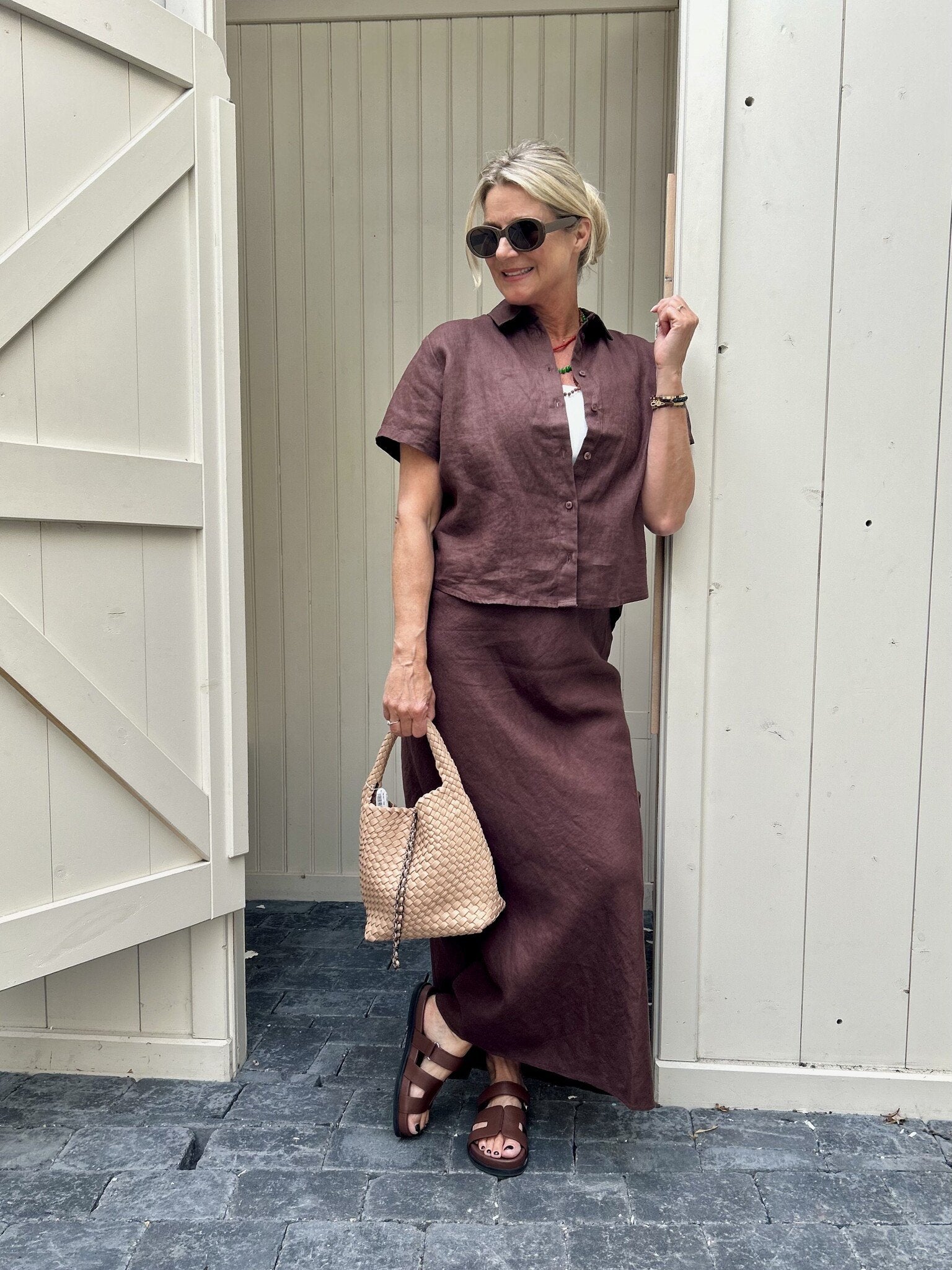 Brown Linnen Look