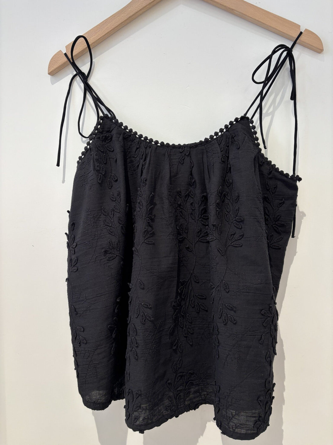 NessaCC Singlet - Black