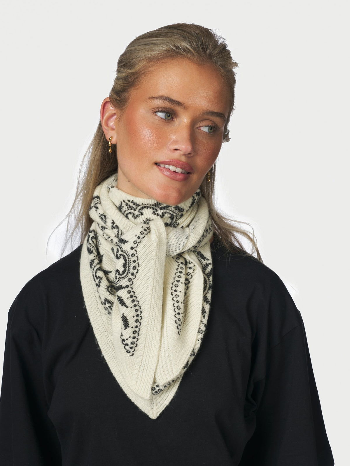 Lolana Paisley Knit Scarf - Off White