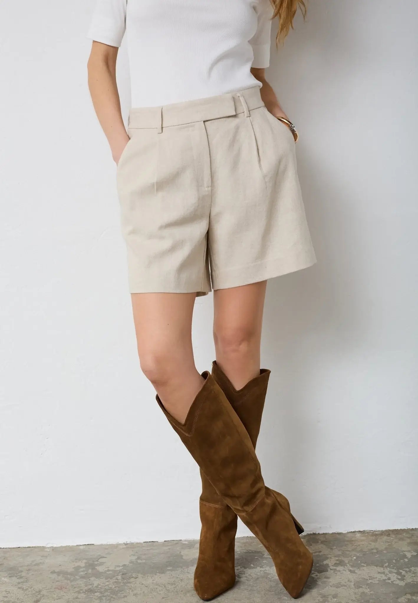 LeenaCC Linen Pleat Shorts - Bone