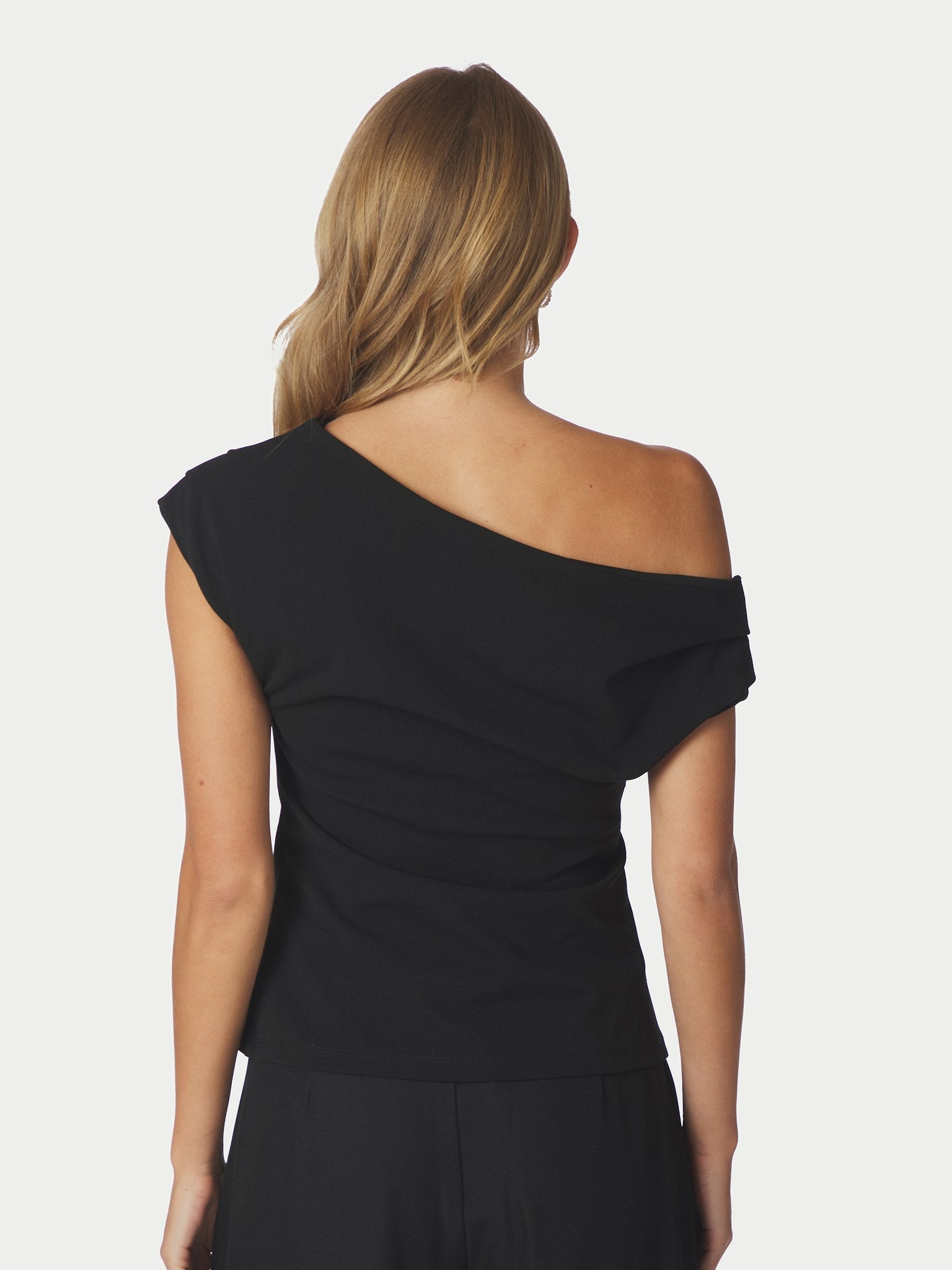 Mabelle Drapy Top - Black
