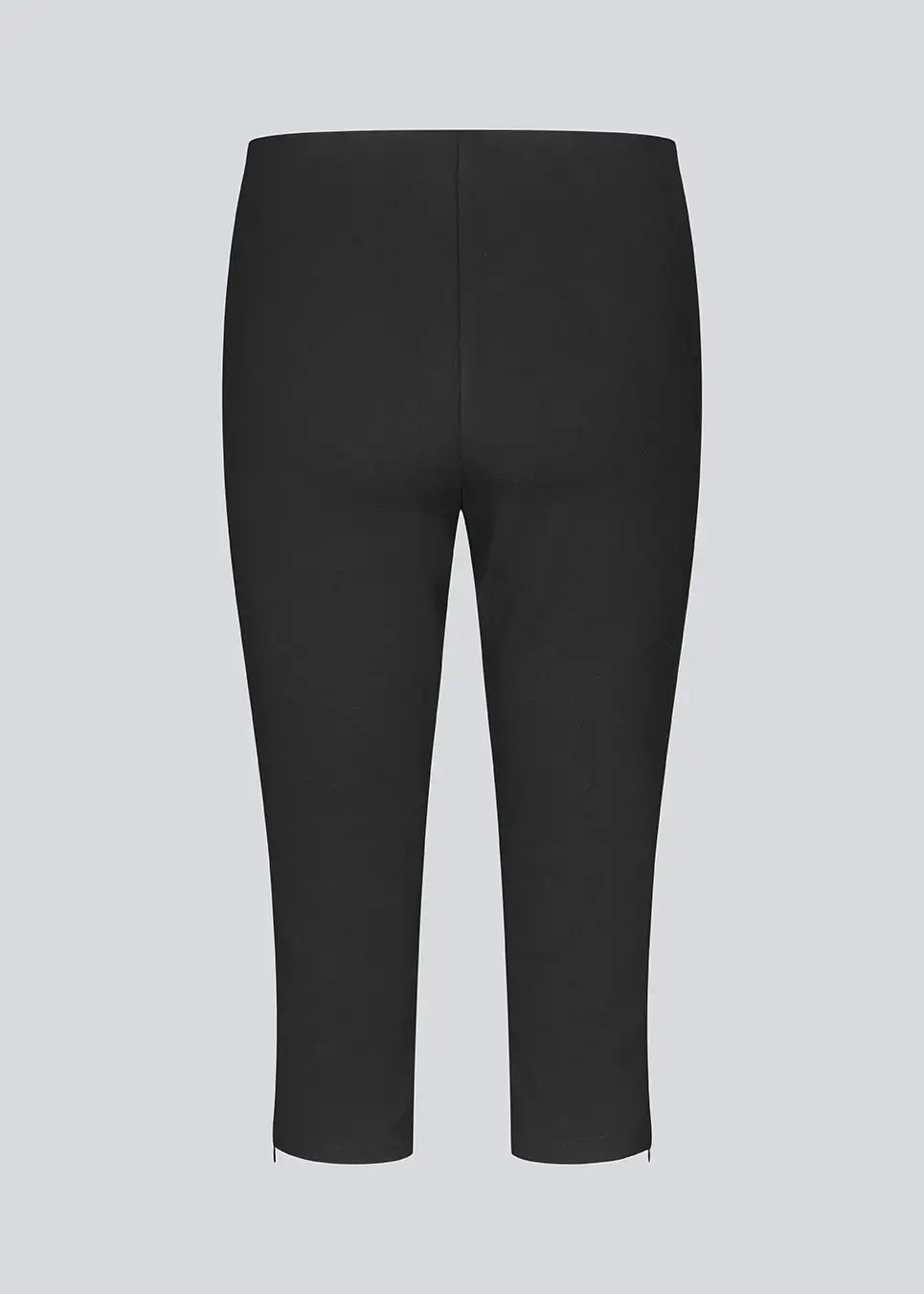 Tanny capri pant - black
