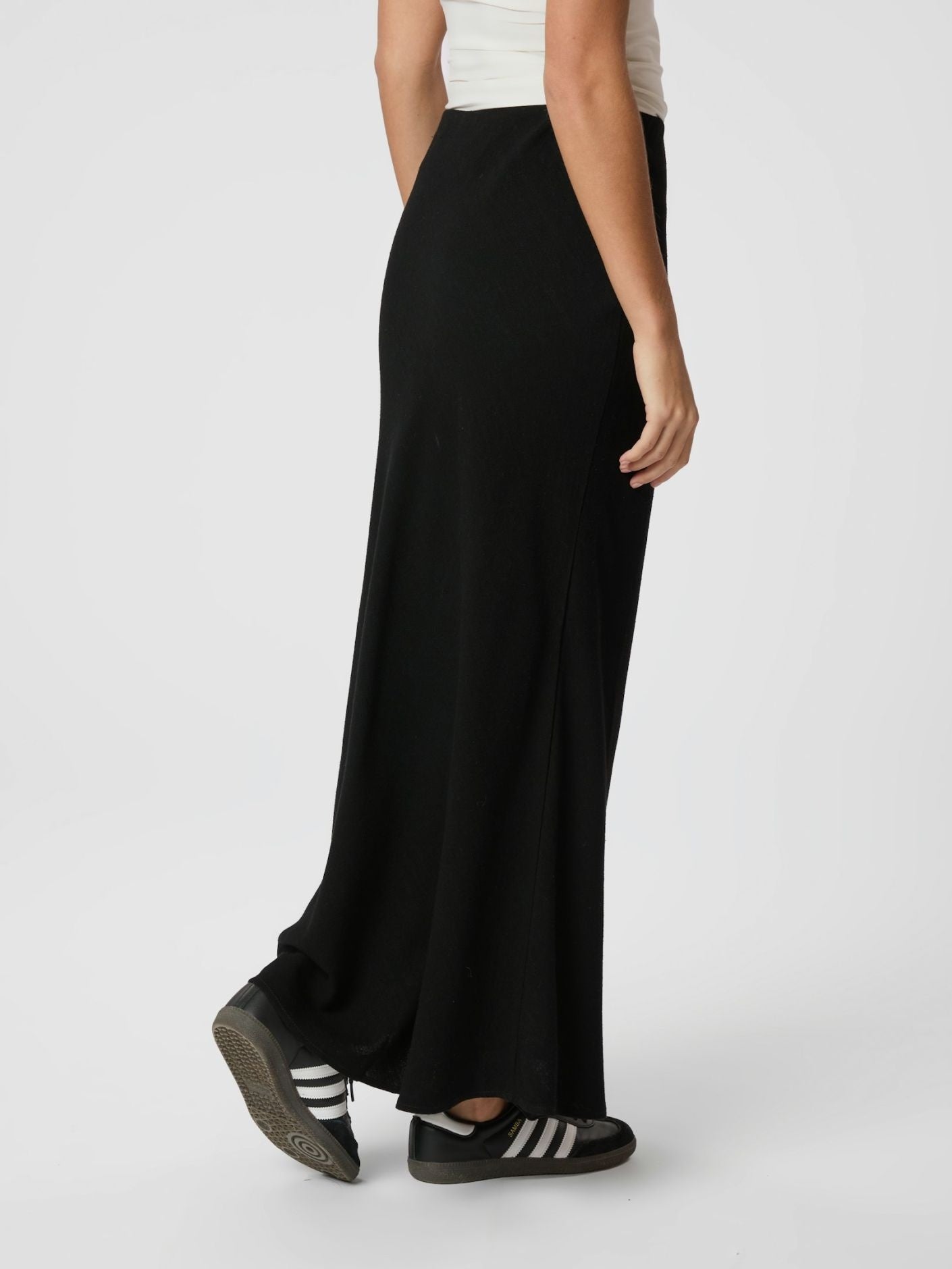 Viso Linen Skirt - Black