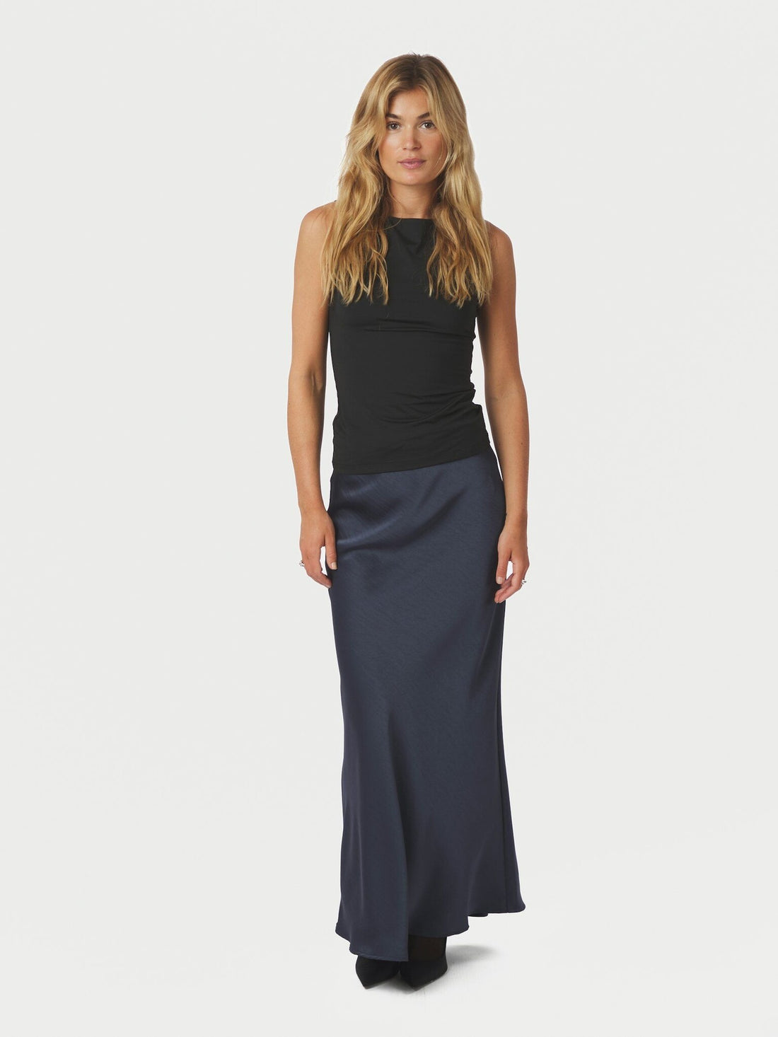 Vicky heavy satin skirt - Midnight Blue