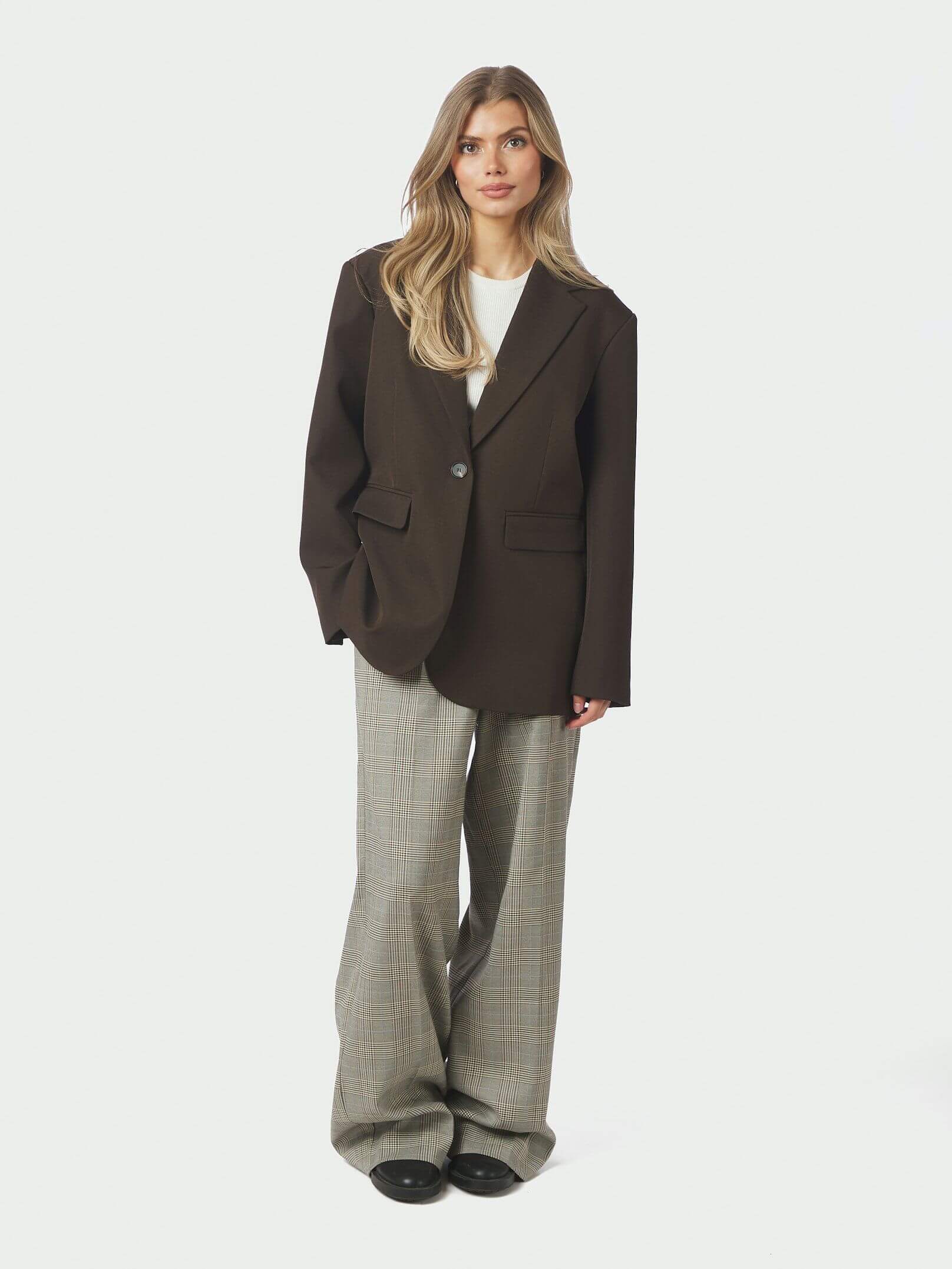 Aarielle Structure Blazer - Dark Brown